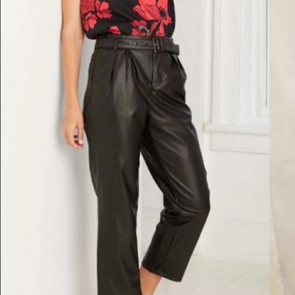 Who What Wear Women’s Size 16 High Rise Faux Leather Belted Pleated Front Pants